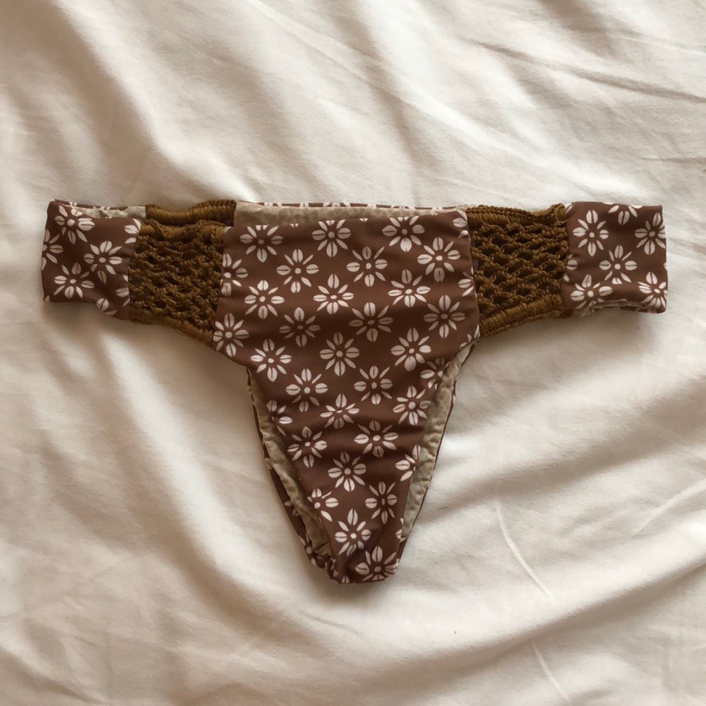 Acacia bikini bottom